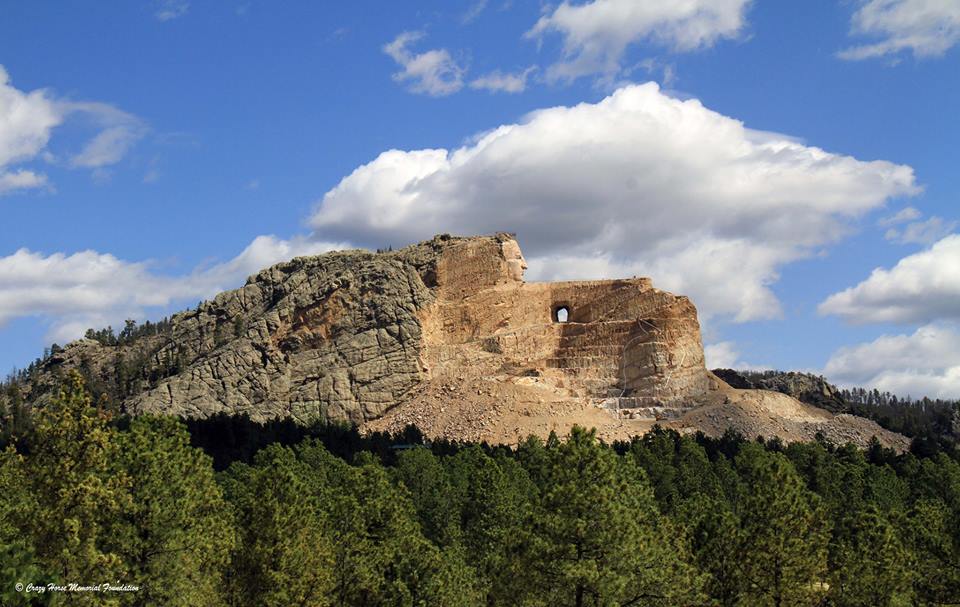 Crazy Horse 1.jpg